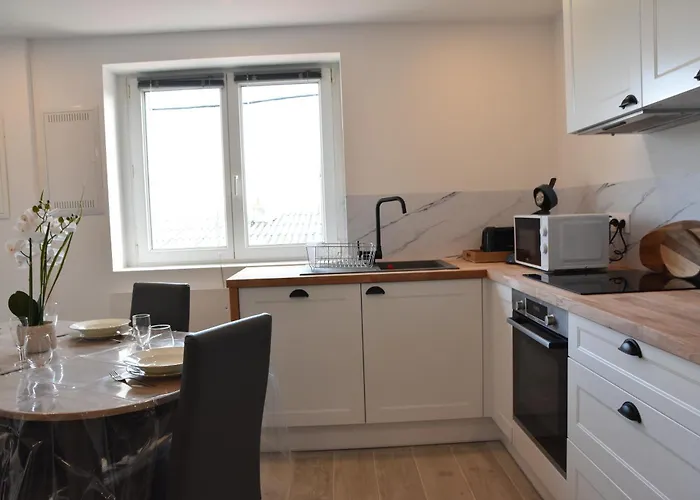 Refuge Du Chateau Avec Terrace Apartmán