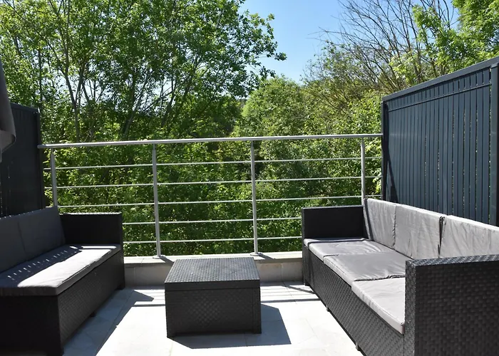 Refuge Du Chateau Avec Terrace